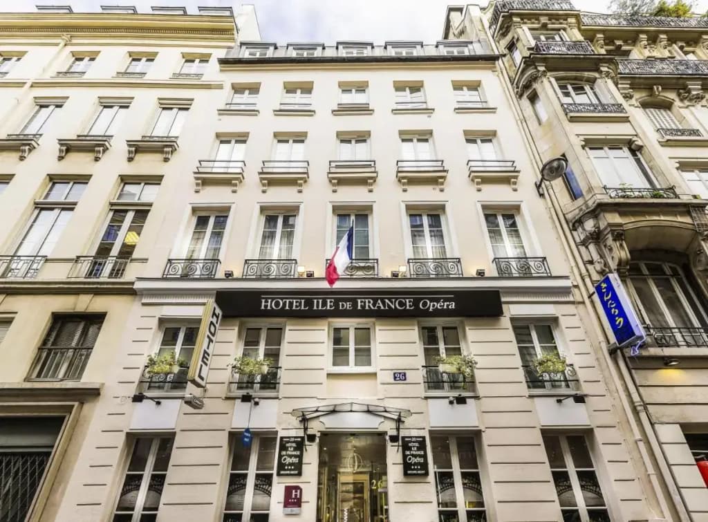 Hotel Ile de France Opéra - Photo 1
