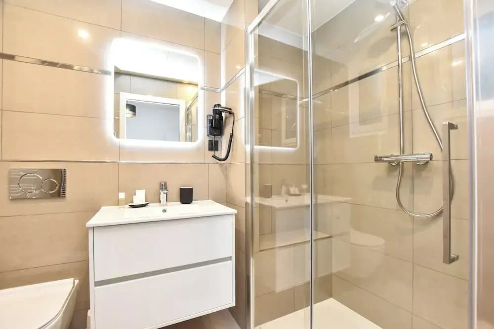 Authentic Apartment - 2br/8p - Palais Garnier - Miniature 7