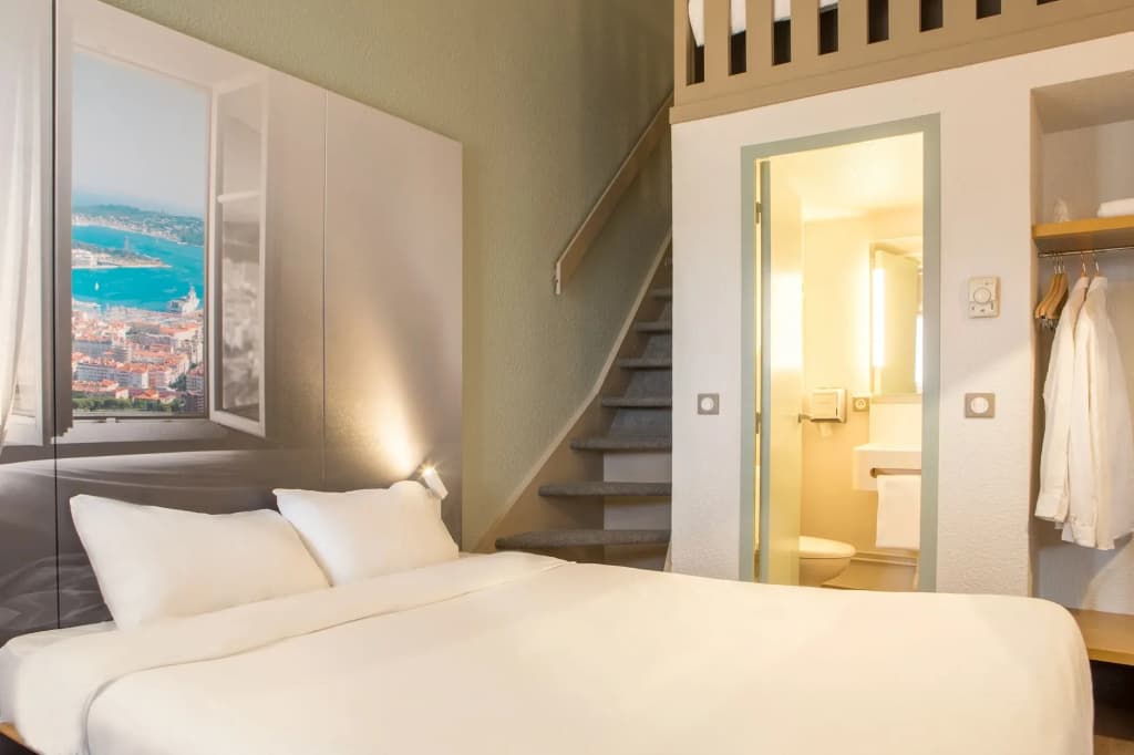 B&B HOTEL Toulon La Seyne-sur-Mer - Miniature 7