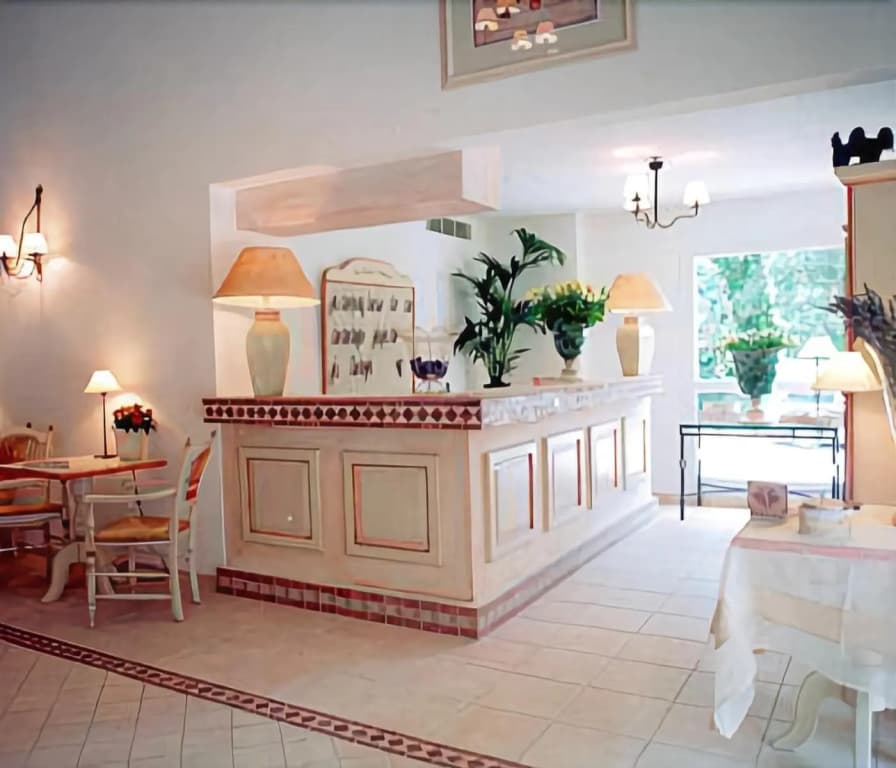 Hotel La Bastide De Valbonne - Photo 5
