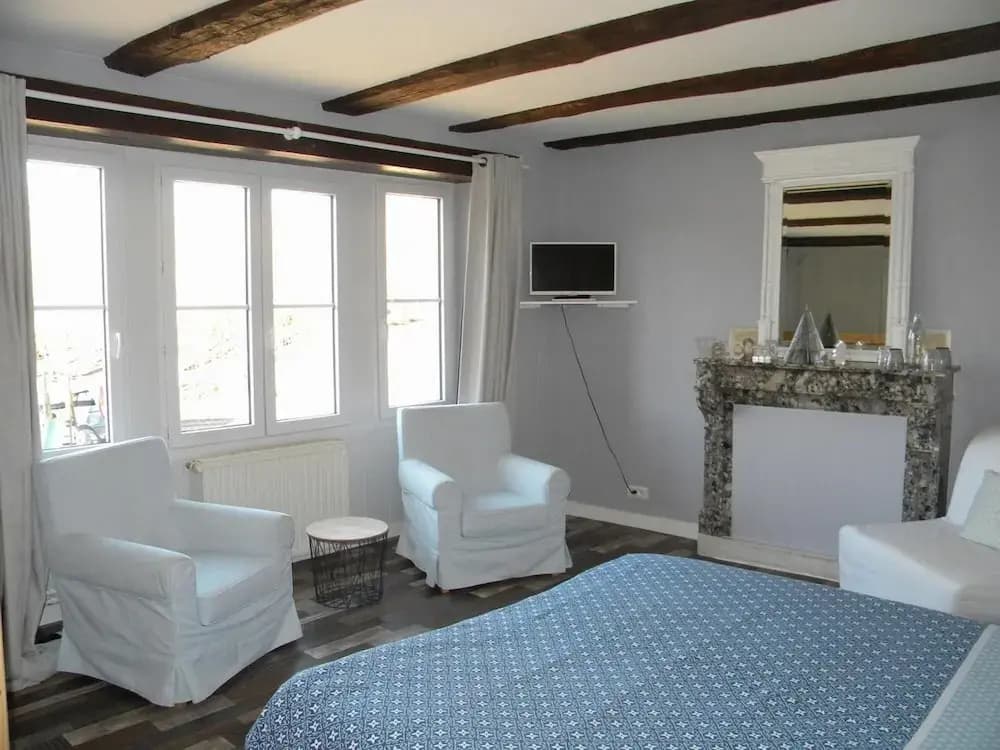 Chambres d'hôtes du Domaine Val Bruant - Photo 4