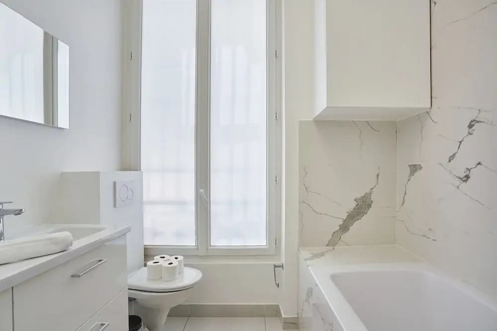 Superb Apartment 3 Bedrooms Center of Paris - Miniature 7
