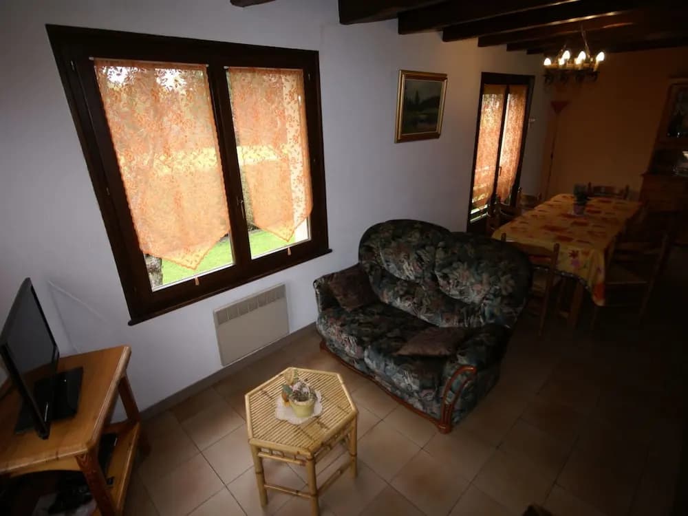 Chalet in Gerardmer Near Ski Slopes - Photo 3