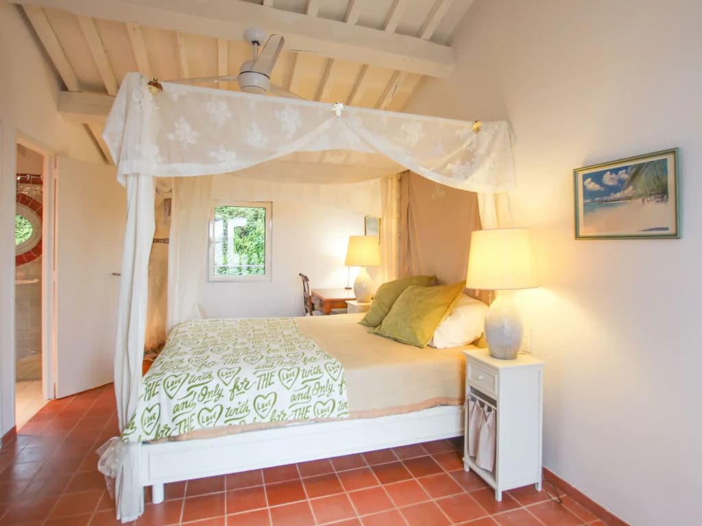 Serene Holiday Home in Grimaud With Private Pool - Miniature 7