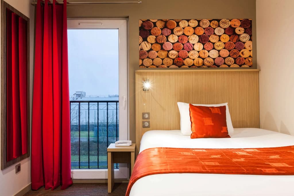 Comfort Hotel Orleans Olivet Provinces - Photo 4