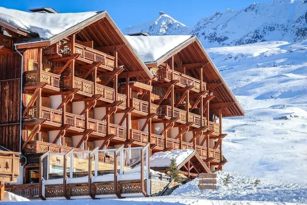 Hôtel Au Chamois d'Or by Les Etincelles - Photo 1