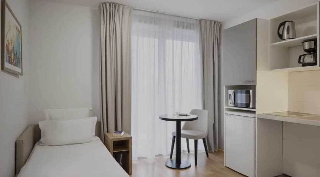 Séjours & Affaires Paris Bagnolet - Photo 3