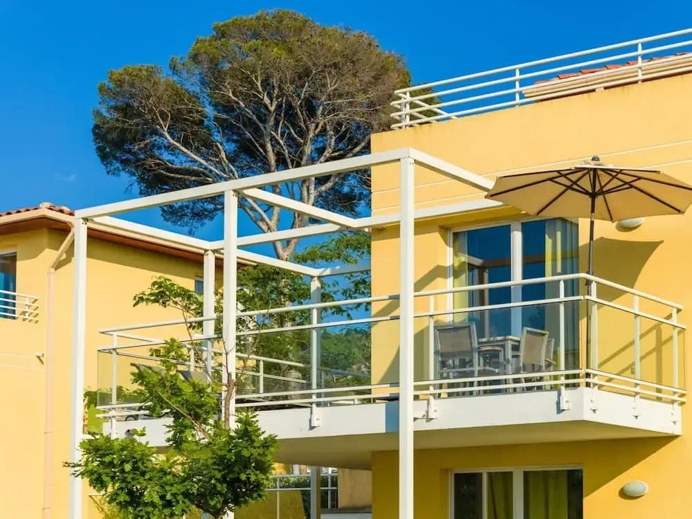 Apartment in Le Brusc Near Sandy Beach - Photo 1