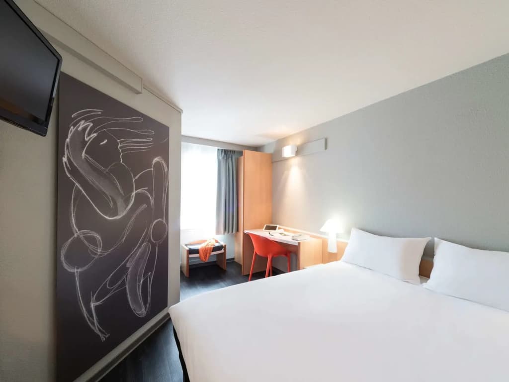 ibis La Rochelle Centre Historique Hotel - Photo 3