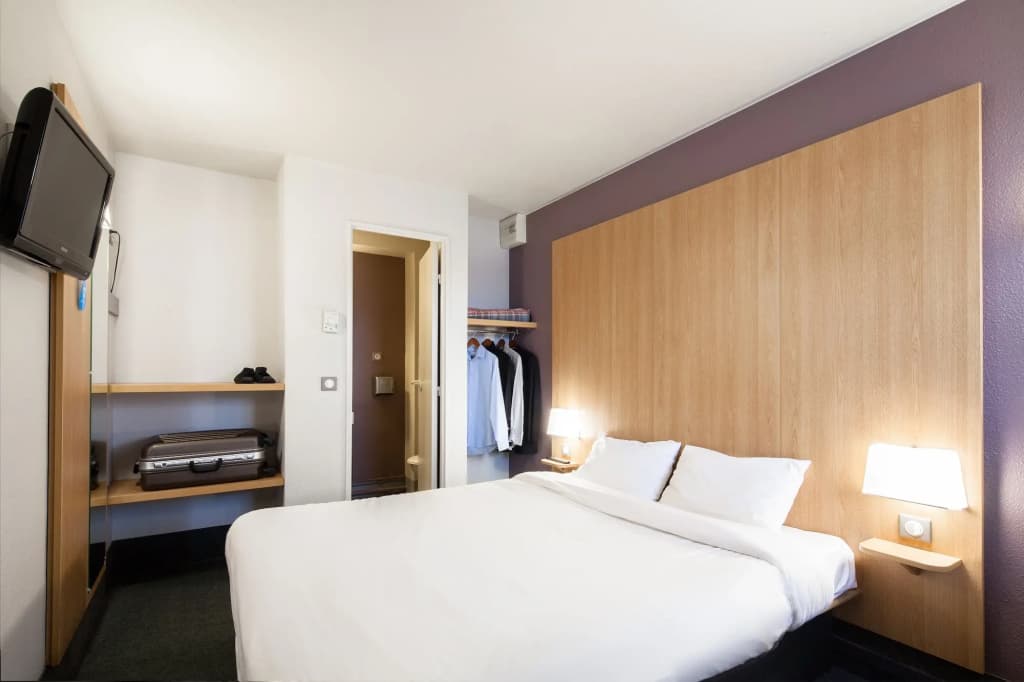 B&B HOTEL Amiens Longueau - Photo 2