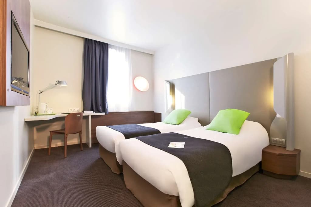 Hotel Campanile Millau - Miniature 6