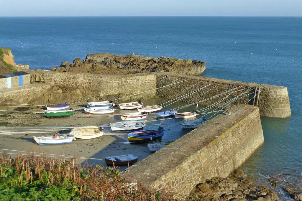Holiday Home in Normandy Near Sandy Beaches - Miniature 5