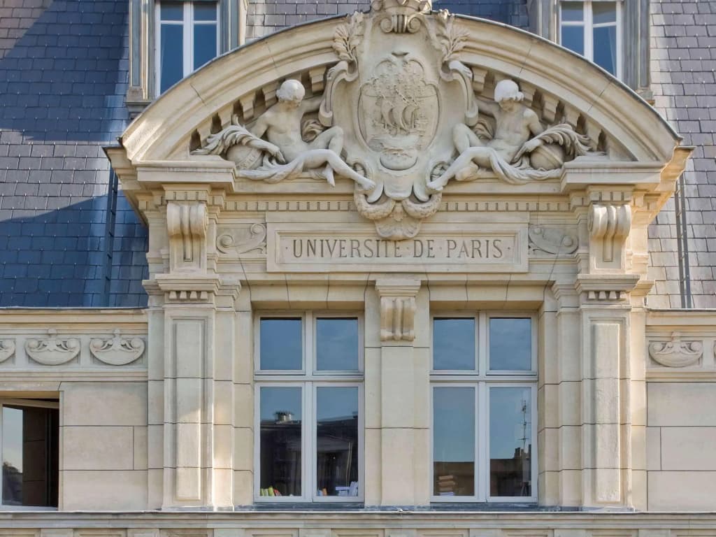 Hotel Mercure La Sorbonne Saint-Germain-Des-Prés - Photo 1
