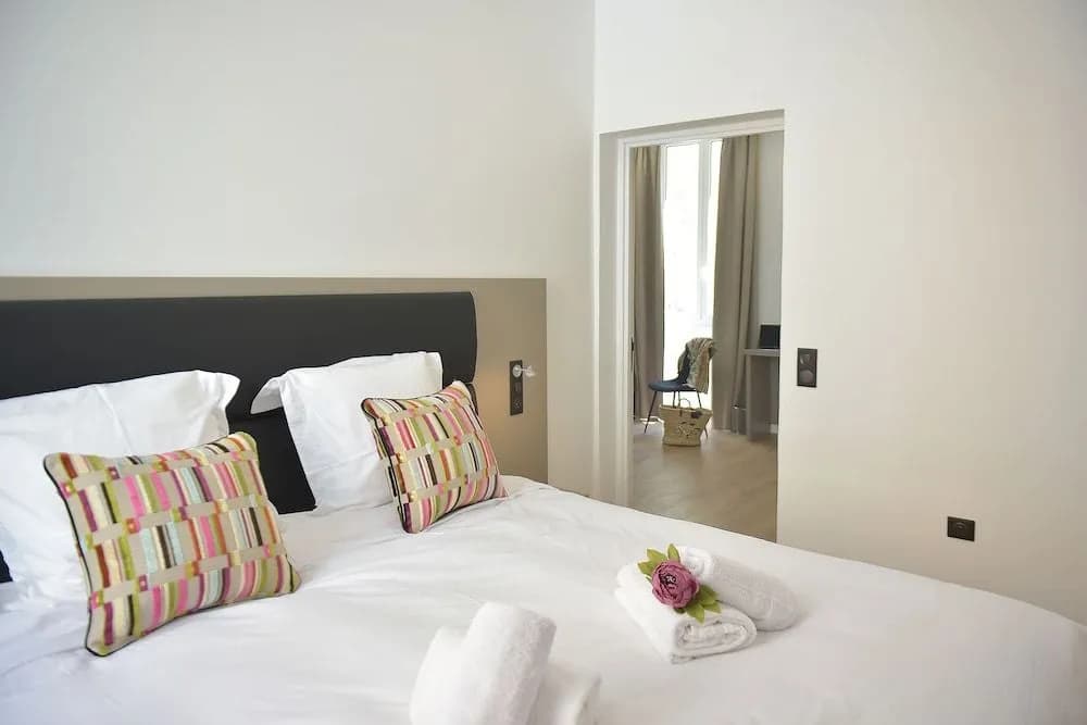 Hôtel Continental - Photo 4