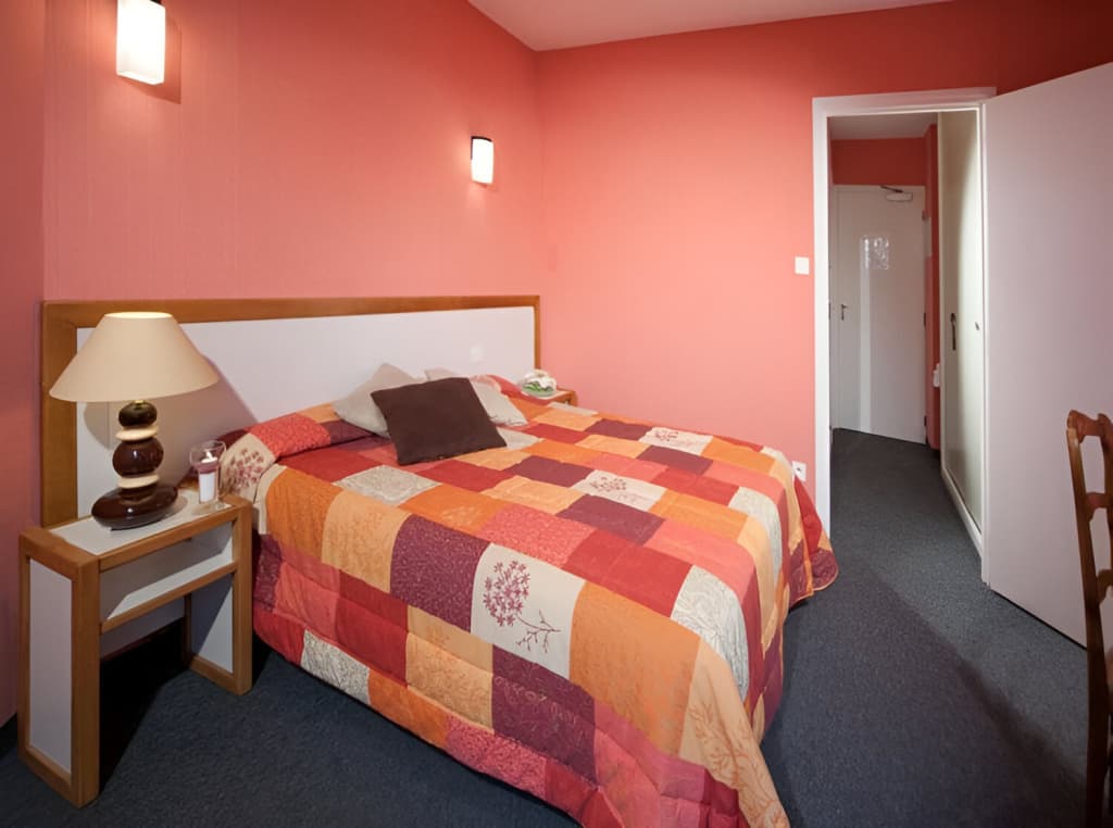 Hotel Des Voyageurs - Photo 3