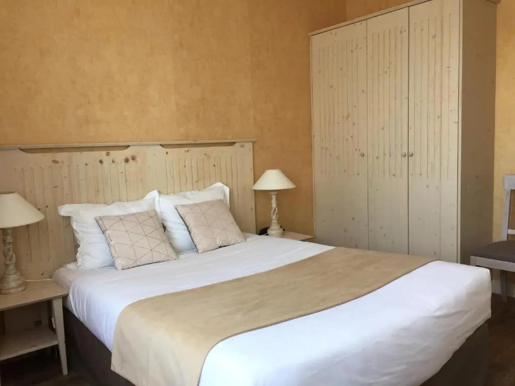 Family Golf Hotel - Photo 4