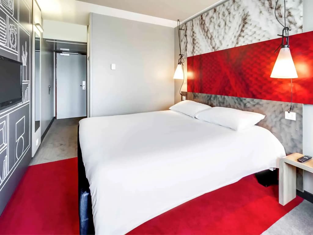 ibis Orléans Centre Gare - Photo 5