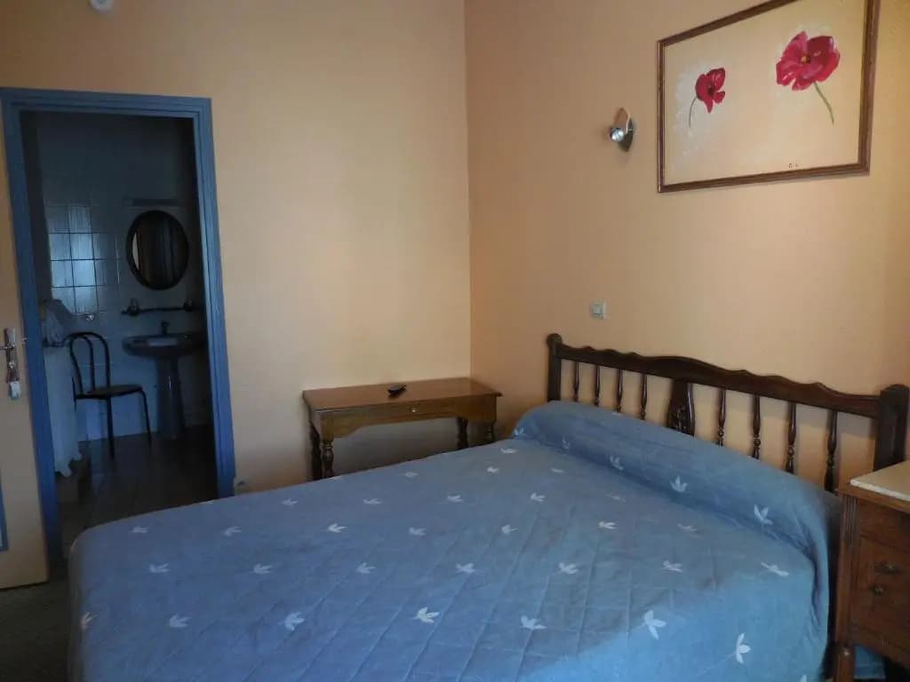 Hotel De La Gare - Photo 3