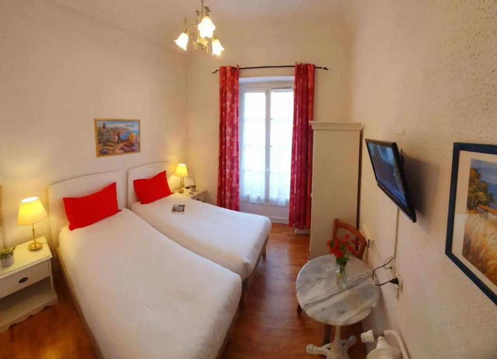 Hôtel Louvia - Photo 5