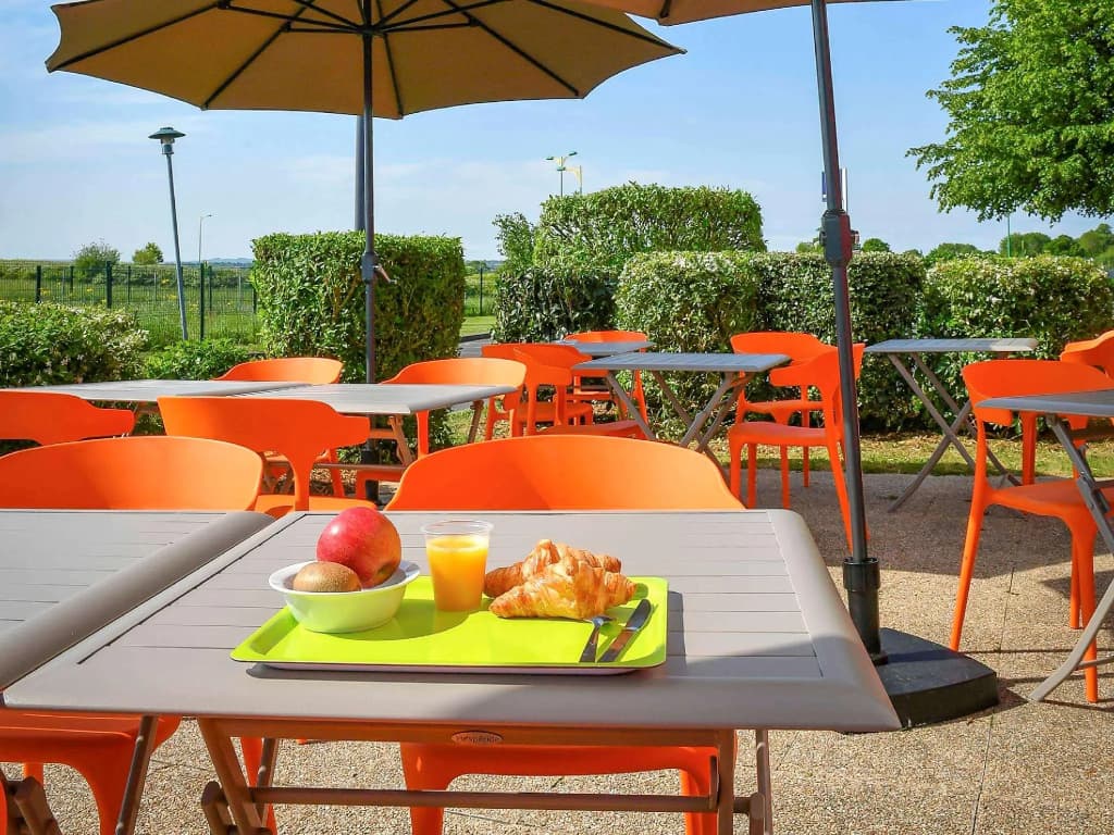 Ibis Budget Saint Lo - Miniature 8