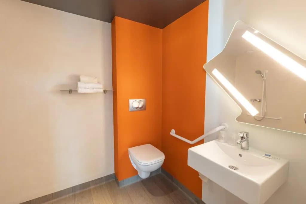 ibis budget Rennes Route de Lorient - Miniature 8