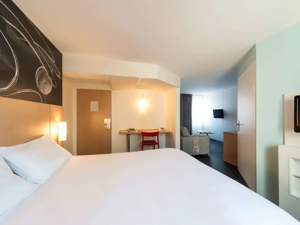 ibis La Rochelle Centre Historique Hotel - Photo 5