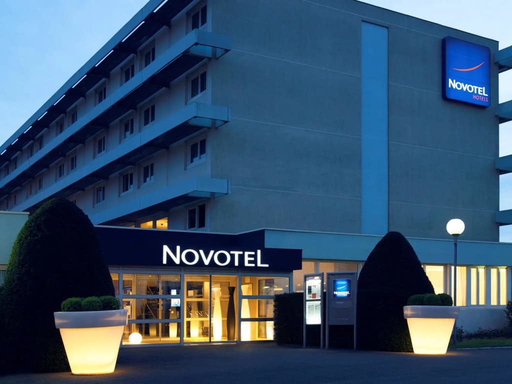 Novotel Poissy Orgeval - Photo 1