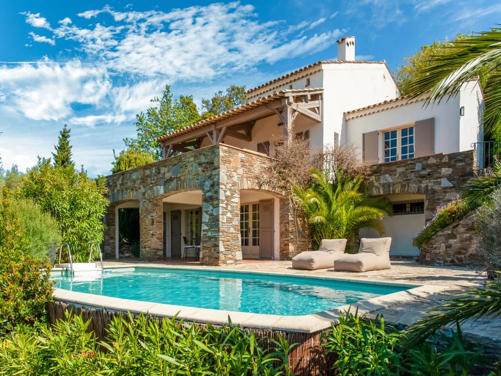 Villa in Cavalaire With Sea View & Pool - Miniature 8