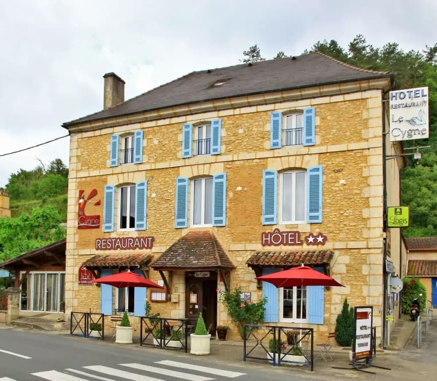 LOGIS Le Cygne - Photo 1
