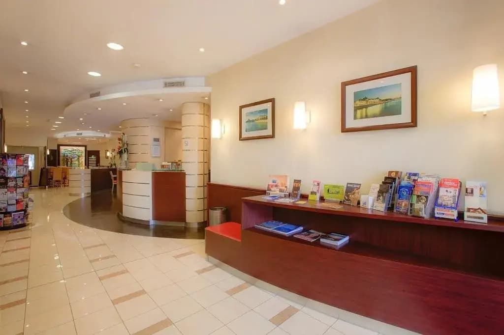 Hôtel Terminus Montparnasse - Photo 1