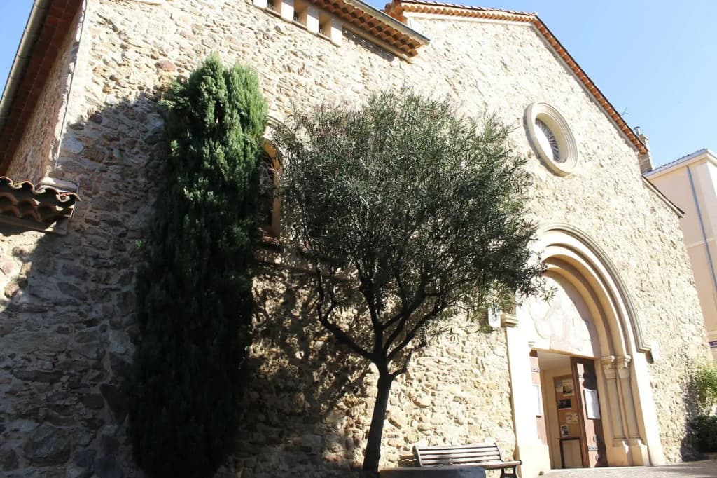 Hotel Les Palmiers - Photo 1