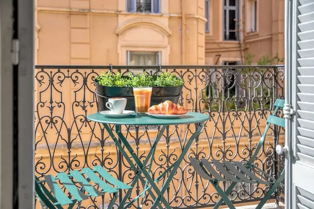 Quiet and Luxurious Apartment - Cannes Center - 2br/6p - Miniature 7
