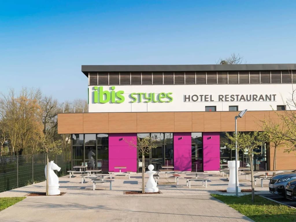 ibis Styles Castres - Photo 1