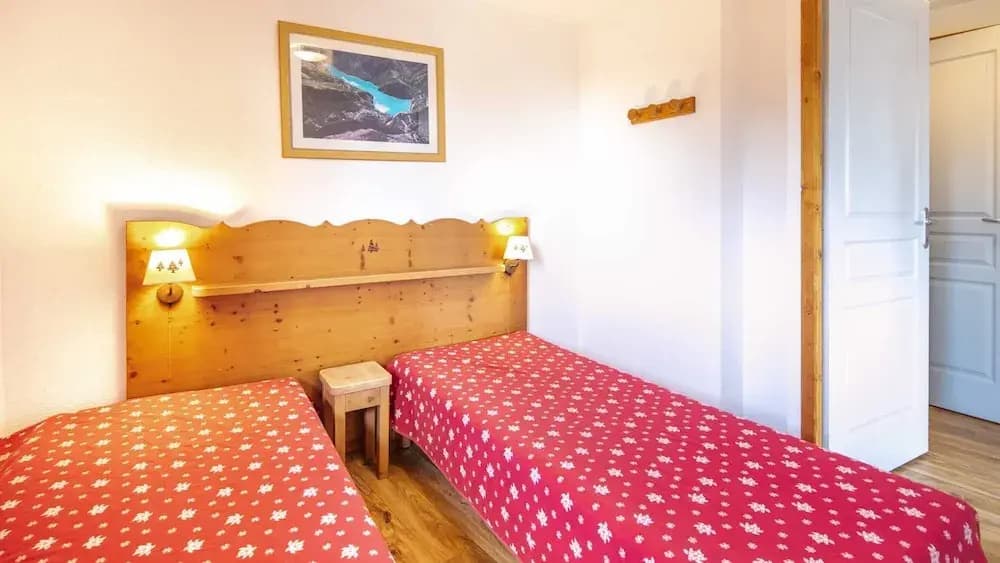 Ski-in Apartment in Chamrousse - Photo 2