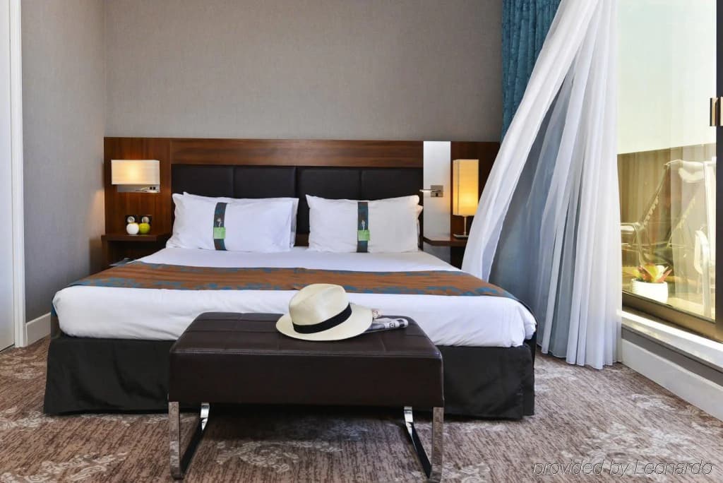 Holiday Inn Nice by IHG - Photo 4