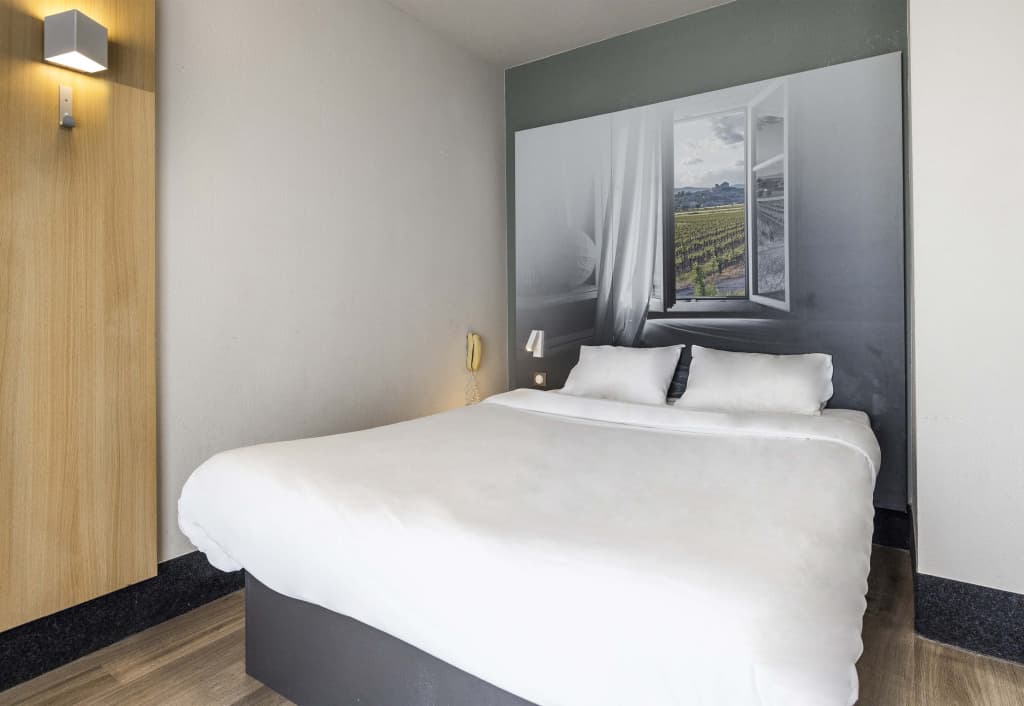 B&B HOTEL Dijon Valmy Toison d'Or - Photo 4