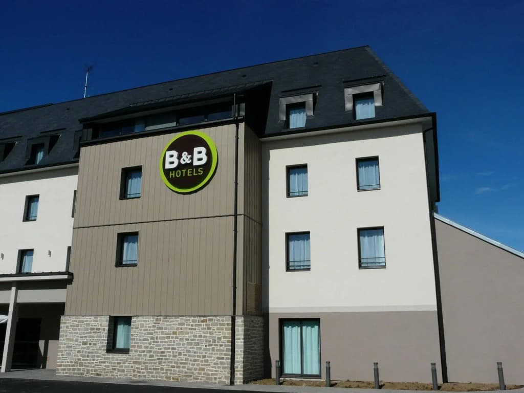 B&B HOTEL Saint-Malo Sud - Photo 1