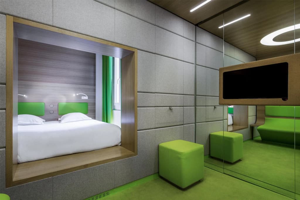 Hotel Odyssey - Photo 3