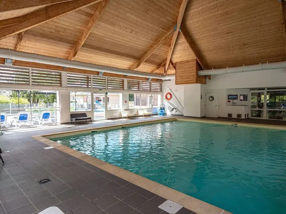 Beautiful Maisonette in a Quiet Area in the Loire - Miniature 8