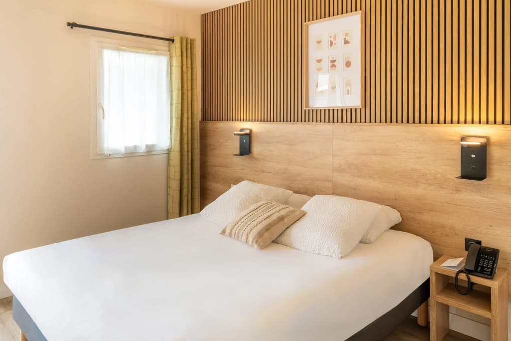 Sure Hotel by Best Western Mont-de-Marsan - Miniature 6