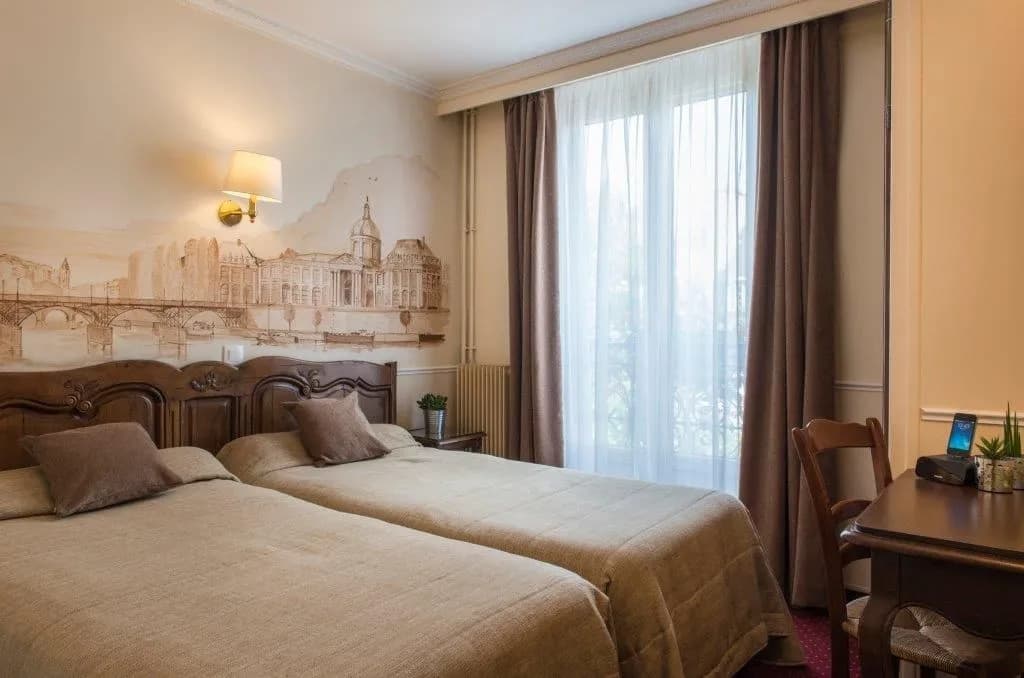 Familia Hotel - Photo 3