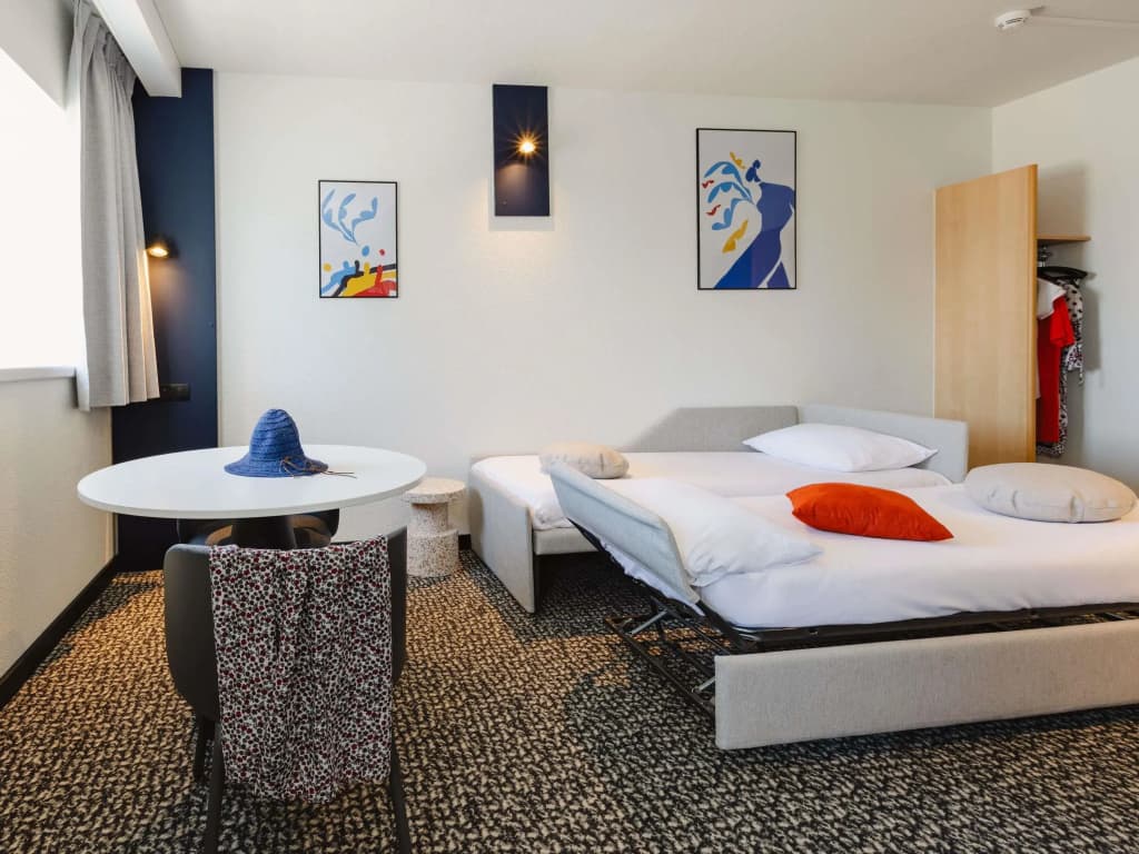 ibis Rennes Centre Gare Sud - Photo 3