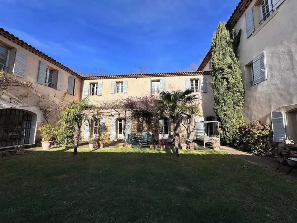 Elegant Bastide Near Aix With Pool - Photo 1