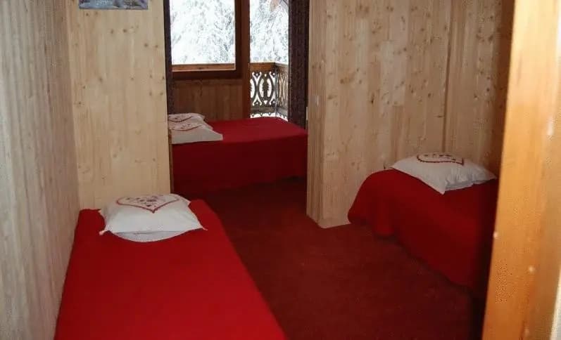 Hôtel De La Couronne - Photo 1