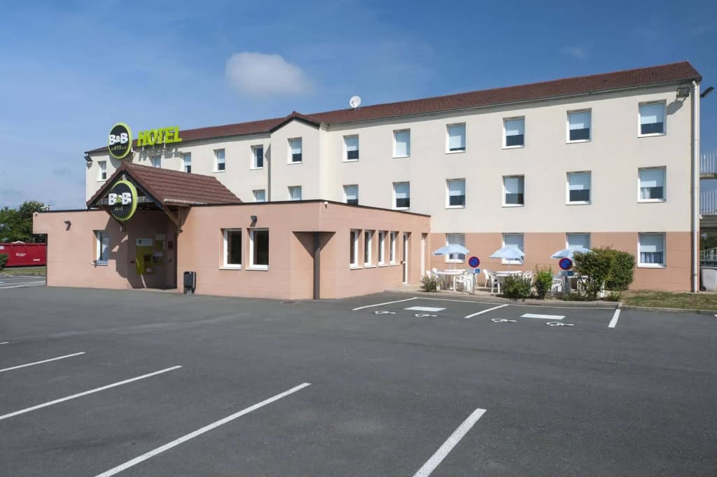 B&B HOTEL Paray-le-Monial - Photo 1