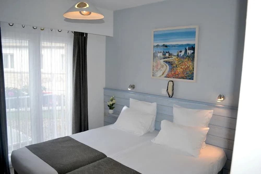 Hotel De Bretagne - Miniature 3