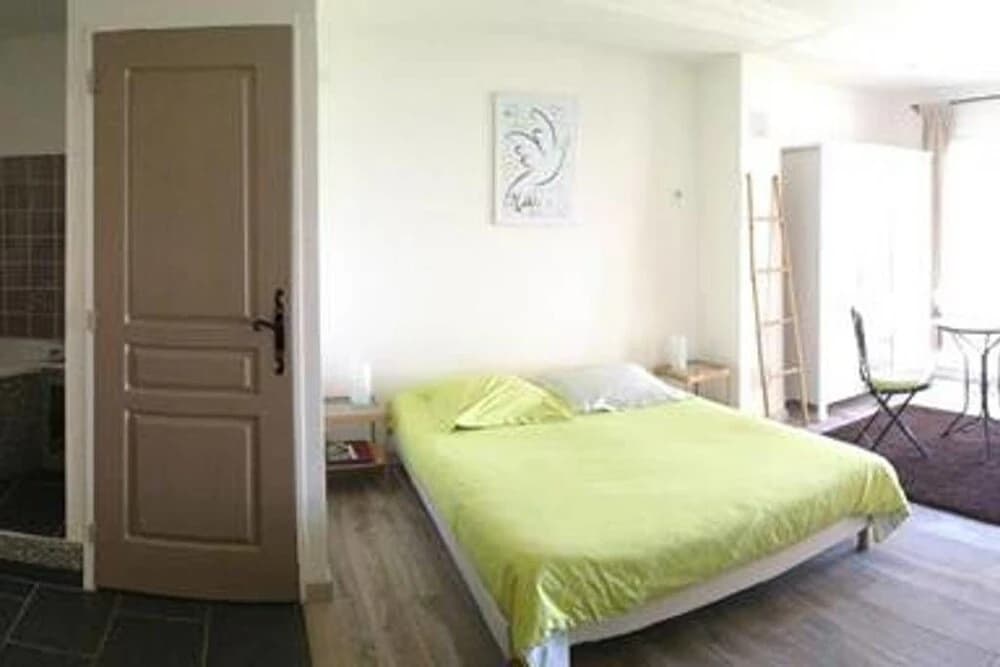 Chambre en Provence - Miniature 3