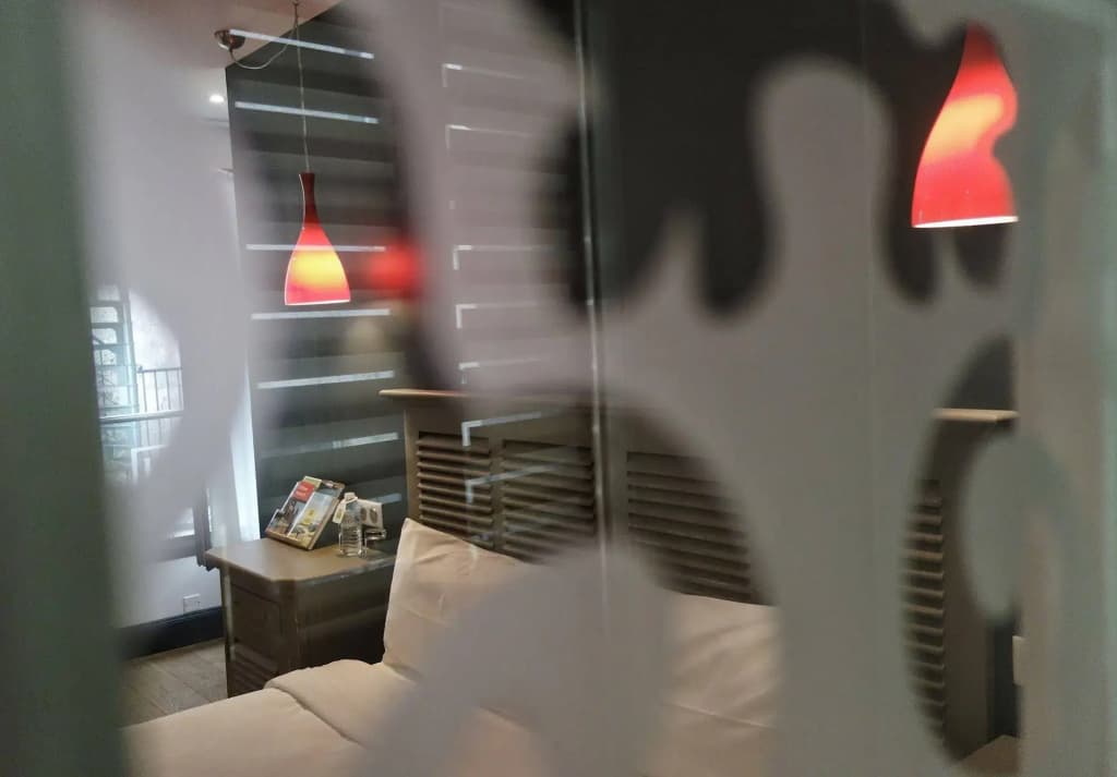 Hôtel Henri IV - Photo 3