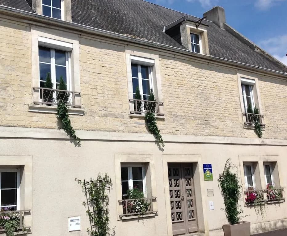 L'Home Du Monde - Photo 1