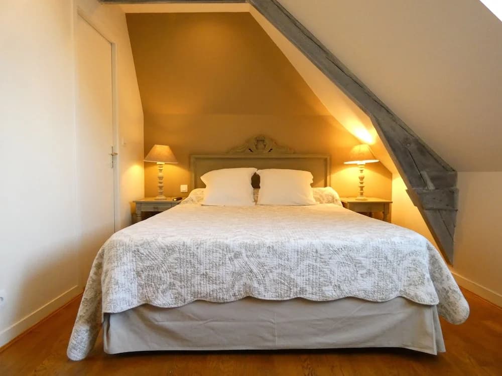 Hôtel Le Chatellier – Piscine chauffée d’avril à octobre - Miniature 7